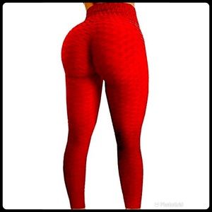 Red tiktok booty leggings NWT